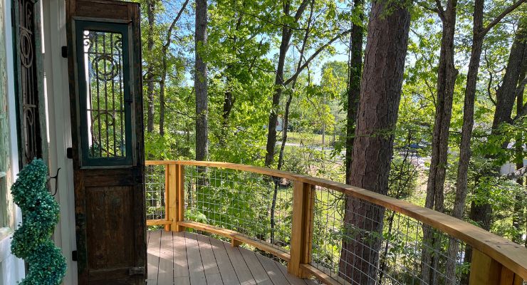 Old Soul treehouse for couples
