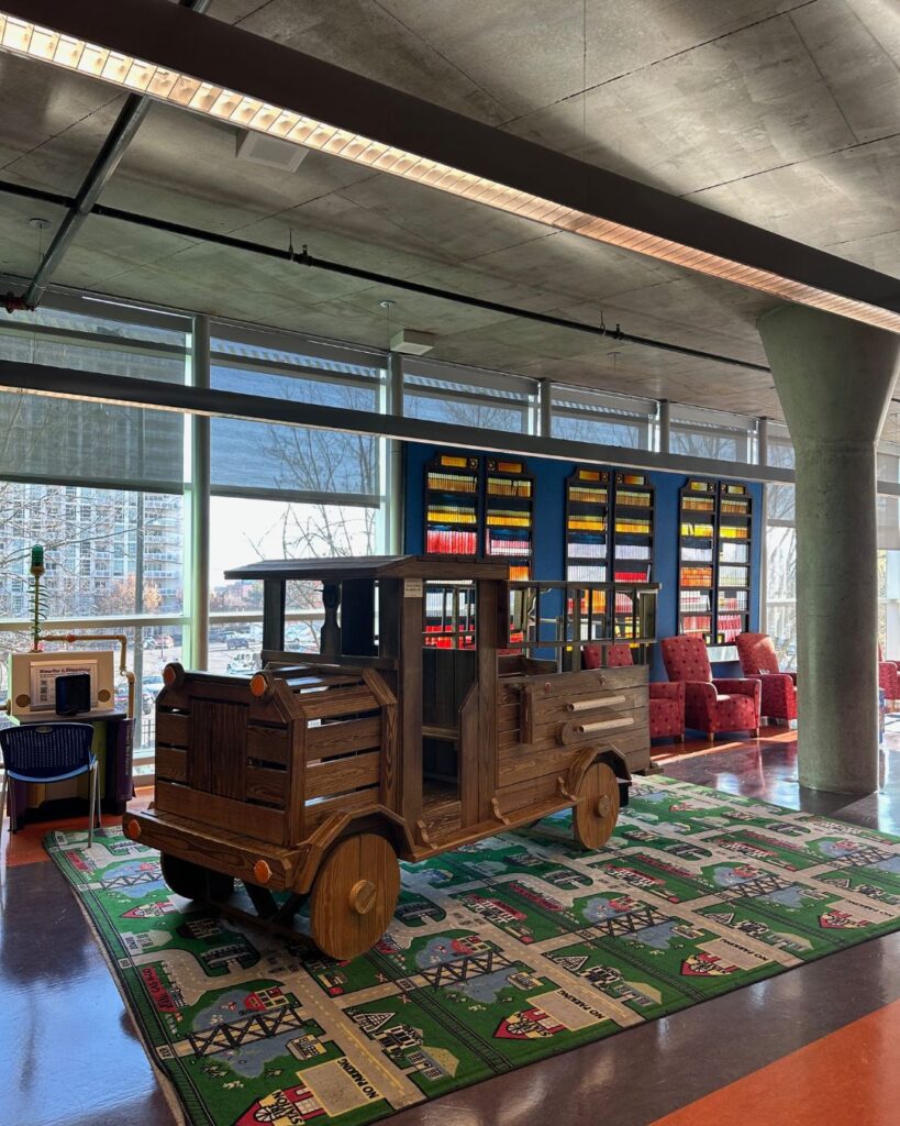 One of many play areas to explore at ImaginOn
